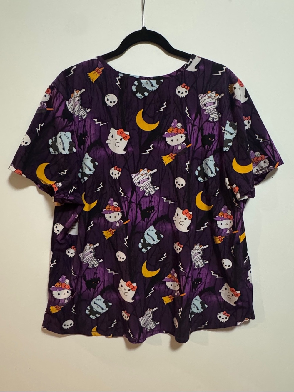 Sanrio Hello Kitty Halloween Kitty Print Scrub Top 2XL